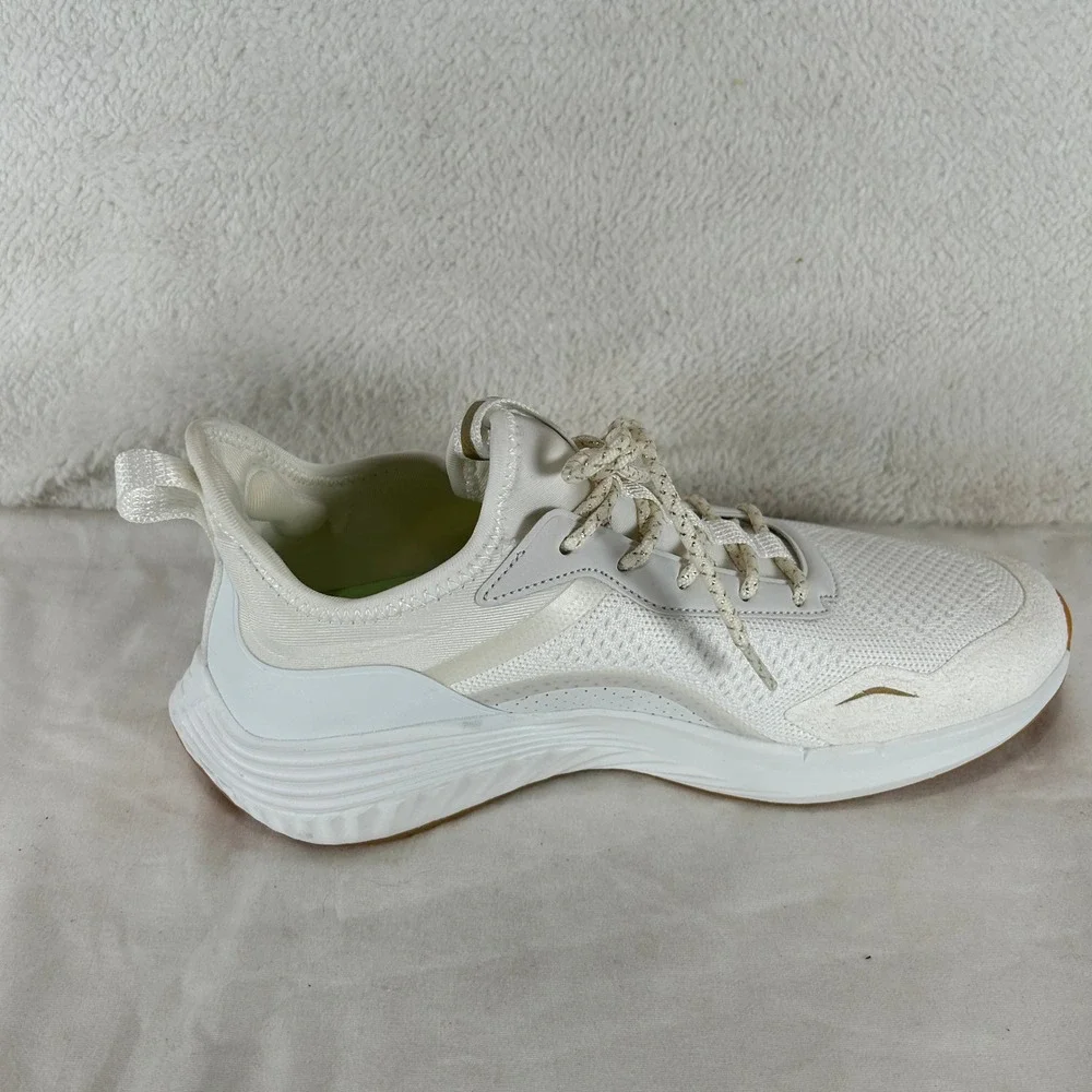 Charly White Gold Mesh Lace Up Athletic Running Sneakers Shoes Womens 10